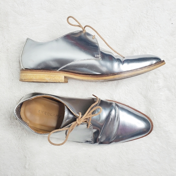 Everlane  E2 Shine Silver Modern Oxfords - Picture 4 of 16